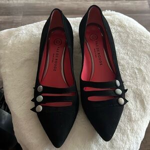Pas De Rouge Pointed Toe Loafers